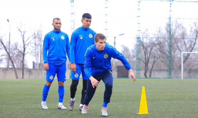 КПЛ: Защитник «Дордоя» Долженко вернулся к тренировкам в общей группе