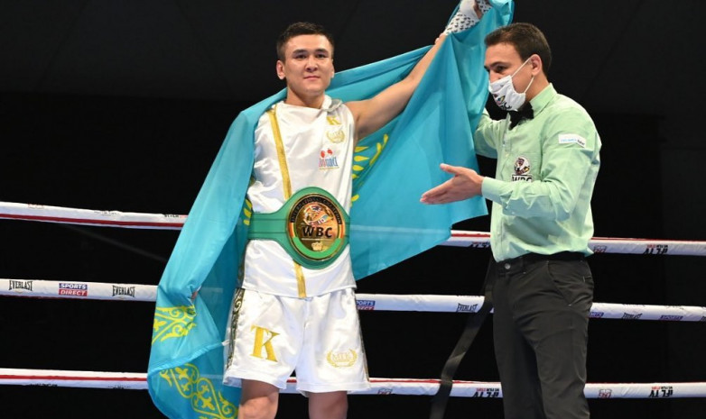 Турсынбай Кулахмет вернулся в Казахстан после успешной защиты титула WBC в Дубае