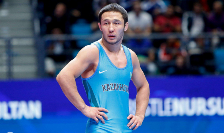 Алмат Кебиспаев - серебряный призер чемпионата Азии по борьбе