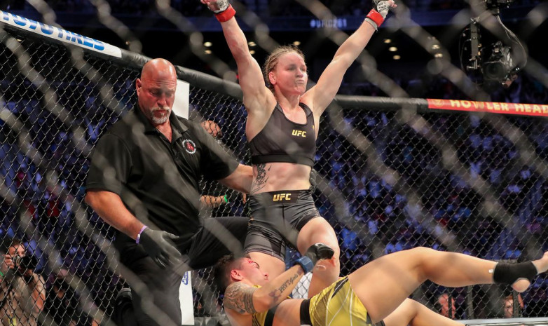 UFC 261: Валентина Шевченко чемпиондық титулын бесінші мәрте қорғап қалды