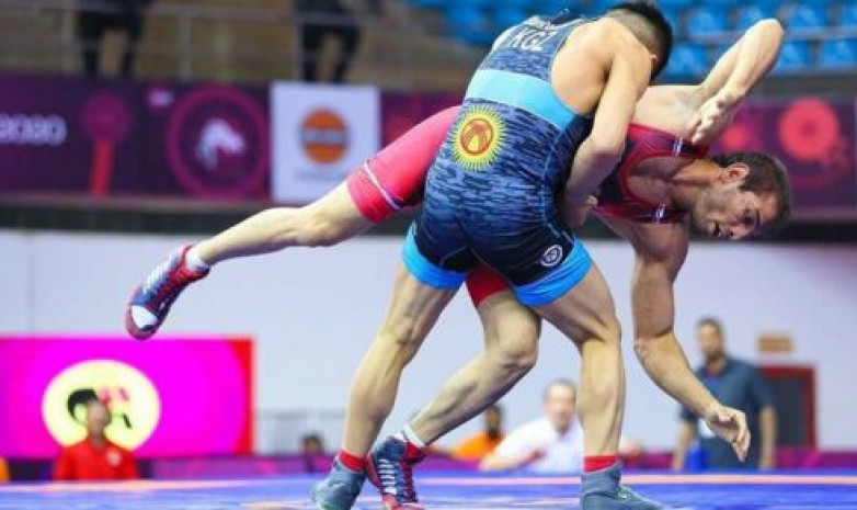 Чемпионат Азии: Калидин Асыкеев вышел в финал