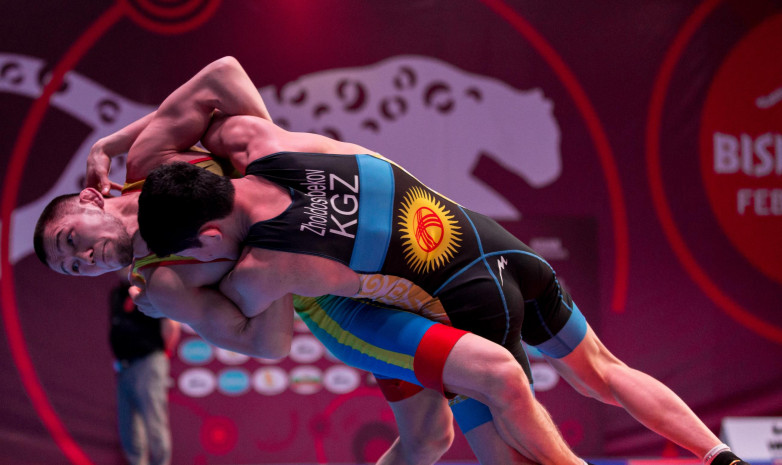 Чемпионат Азии: Азисбеков стартовал с победы