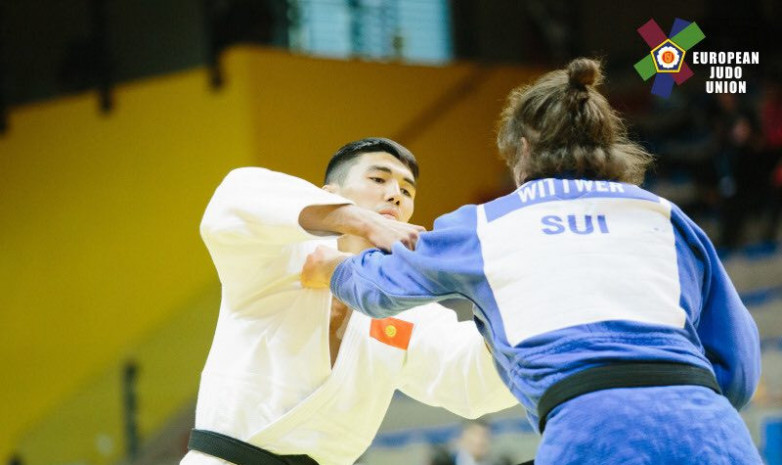 Чемпионат Азии и Океании в Бишкеке: Эрлан Шеров будет бороться за бронзу