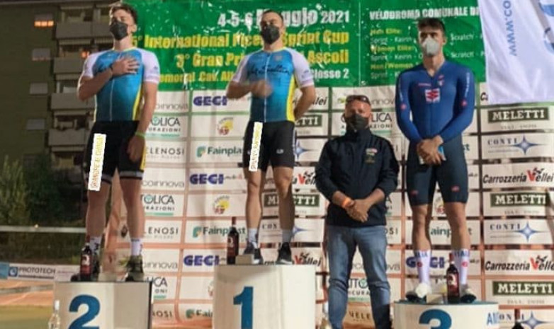 Казахстанские велогонщики вновь заняли первые два места на подиуме на соревнованиях в Италии на треке, который будет снесен