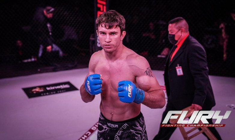 Николай Веретенников заявил о готовности к боям в UFC после завоевания пояса чемпиона Fury FC