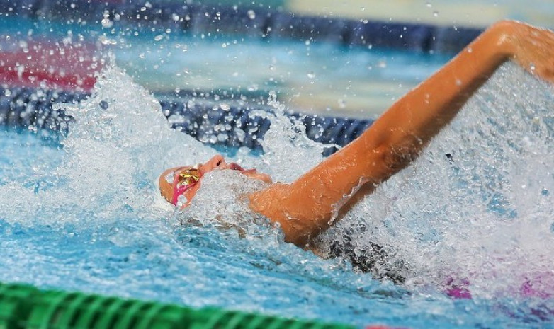 Казахстанка пробилась в финал олимпийской квалификации по плаванию