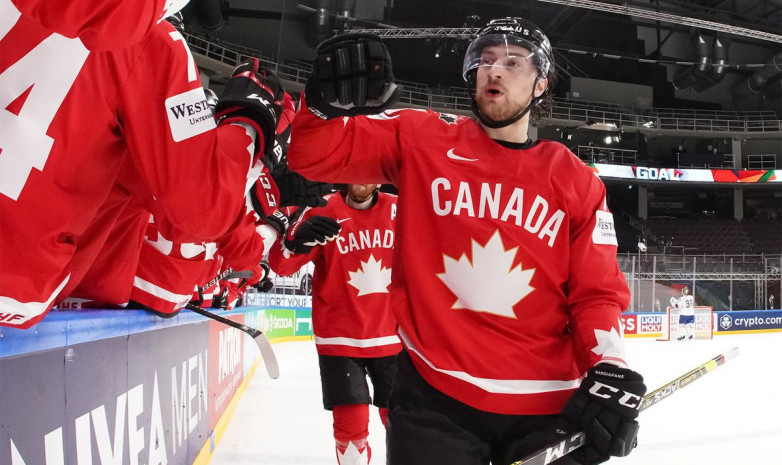 Сборная Канады одержала первую победу на чемпионате мира-2021