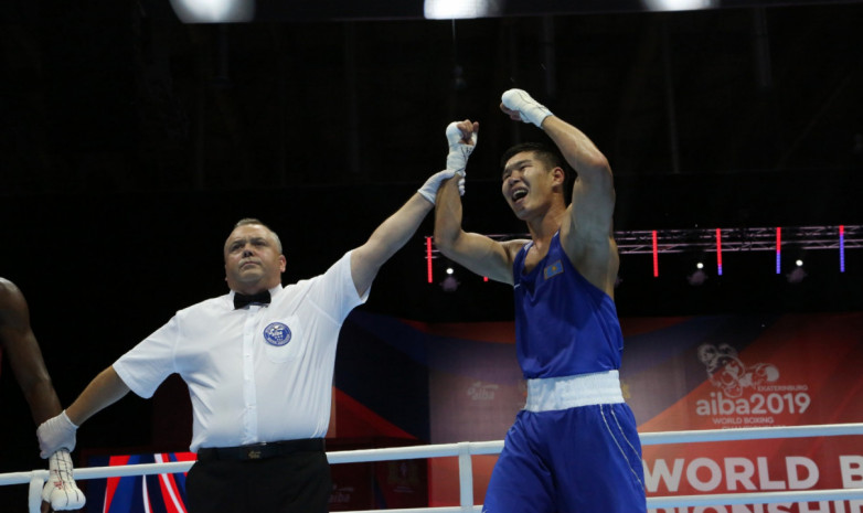 Прямая трансляция боев третьего дня чемпионата Азии по боксу с участием казахстанских боксеров