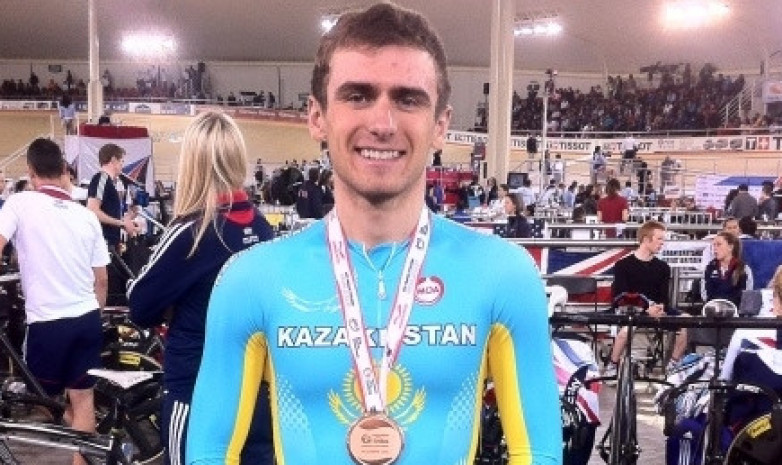 Казахстанский гонщик стал вторым на «Гран-при Санкт-Петербурга»