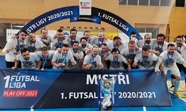 «Пльзень» стала чемпионом Чехии по футзалу 2020/2021