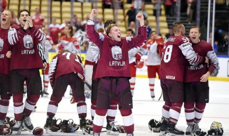 Әлем чемпионатын қабылдайтын Латвия хоккейшілері қатарынан үшінші ойында жеңілді