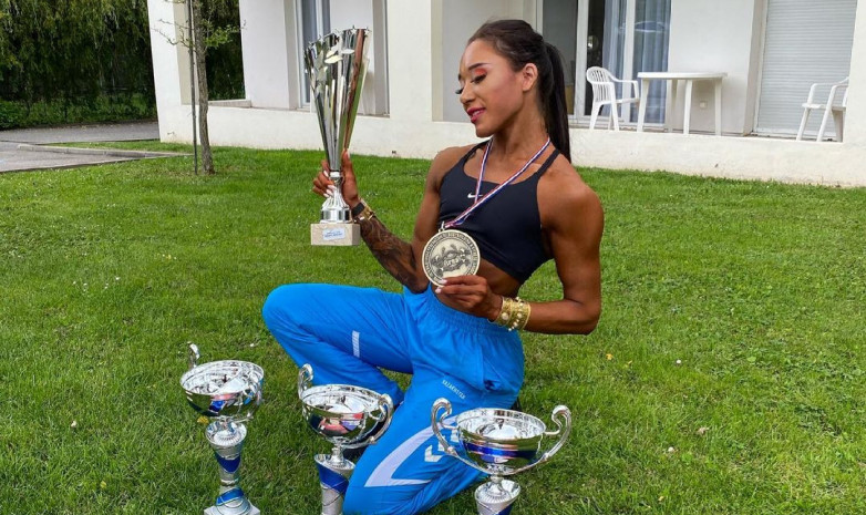 21-летняя казахстанка стала абсолютной чемпионкой турнира по бодибилдингу во Франции