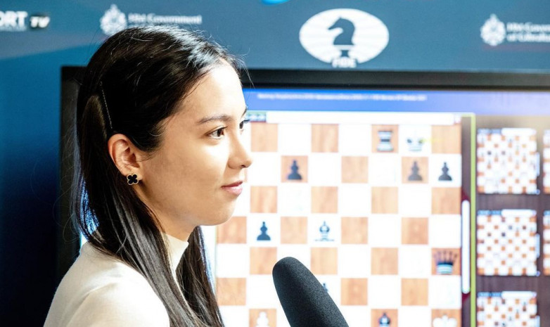 Жансая Абдумалик и Динара Садуакасова участвуют в турнире из серии Julius Baer Challengers Chess Tour 2021