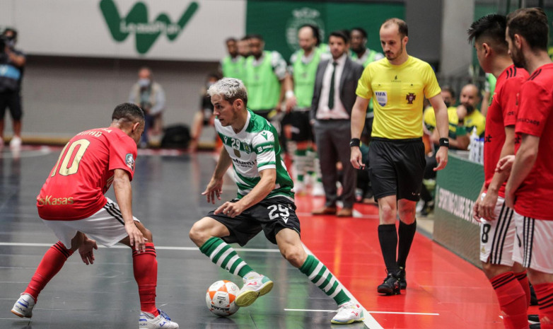 «Спортинг» обыграл «Бенфику» в первом матче финала чемпионата Португалии по футзалу (+видеообзор)