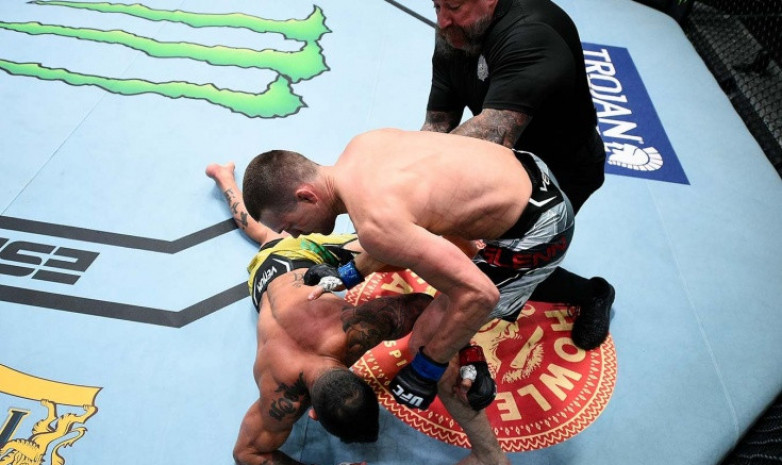 Гленн на 37-й секунде нокаутировал Силву на турнире UFC Вегас 29