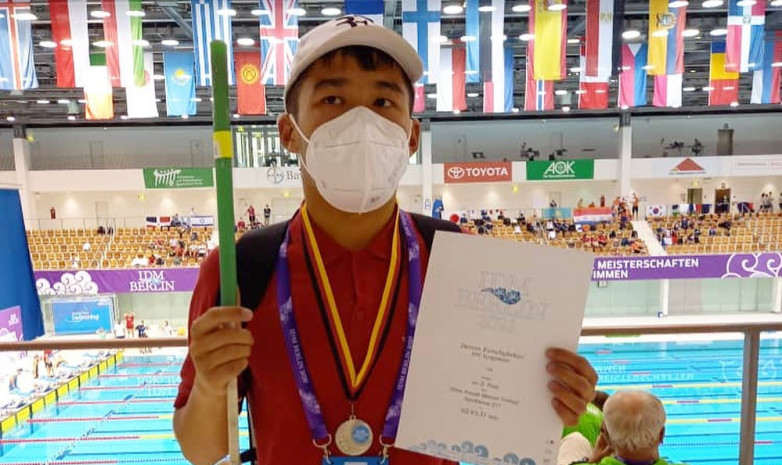 Дастан Камчыбеков завоевал серебро на паратурнире по плаванию в Германии