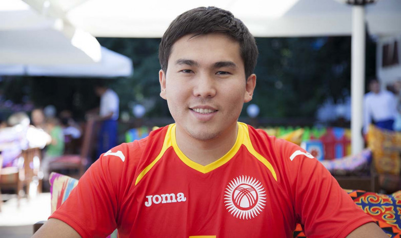 Эрмек Нурбаев: В сборной Кыргызстана пора менять главного тренера