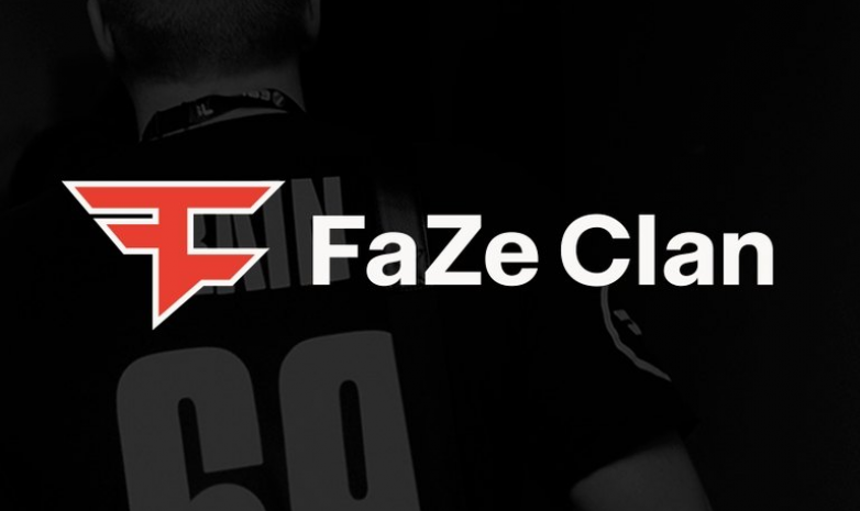 «FaZe Clan» — «Natus Vincere». Лучшие моменты матча на BLAST Premier: Spring Finals 2021