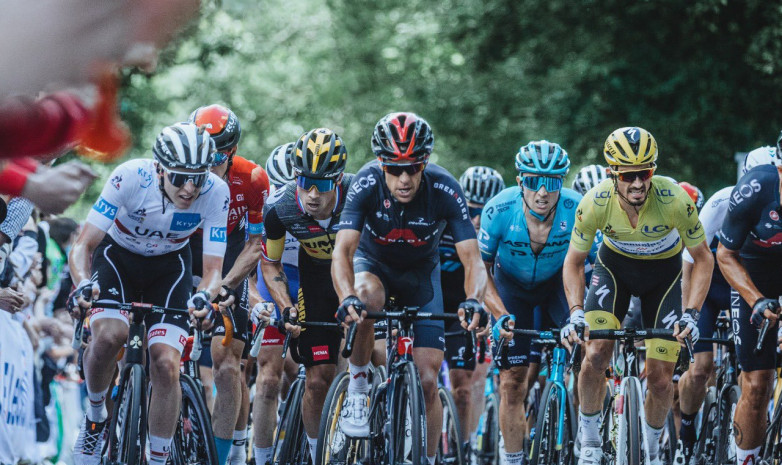 Видеообзор 3-го этапа многодневной велогонки «Тур де Франс»