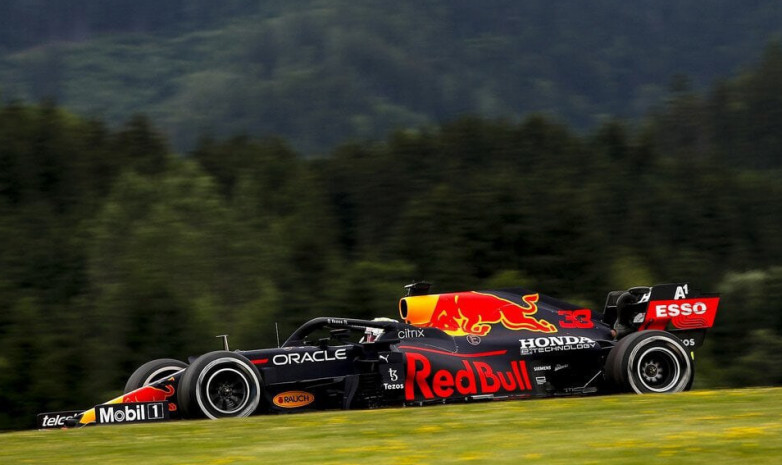 Макс Ферстаппен выиграл квалификацию Гран-при Штирии в Австрии