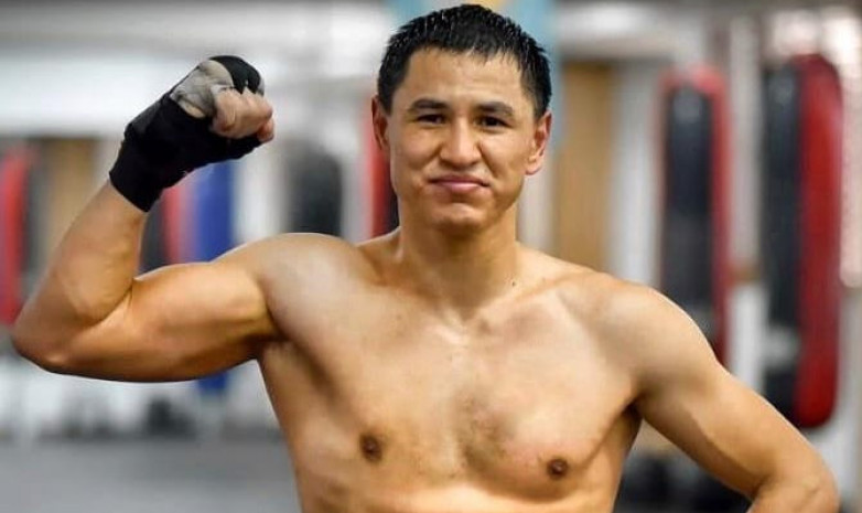 Казахстанский боксер лишился титула WBO после второго отказа от боя с «Могучим кельтом»