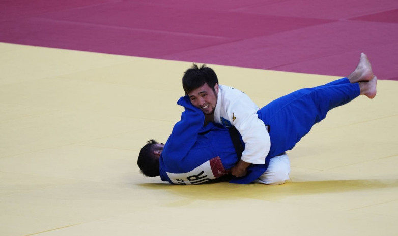 Дзюдоист Елдос Сметов вышел в 1/4 финала Олимпийских игр в категории до 60 кг