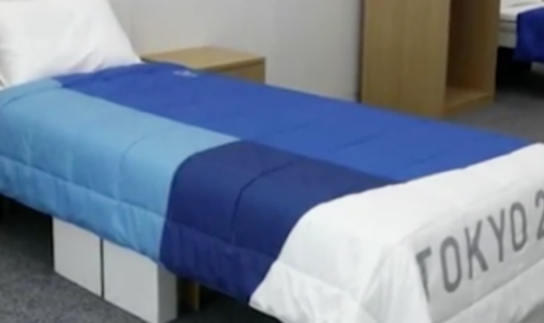 Спортсмены из сборной Израиля сломали антисекс-кровать в Олимпийской деревне