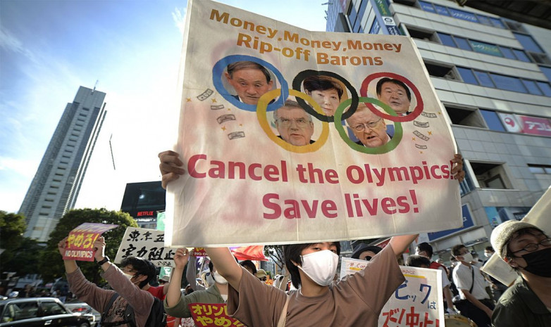 Жители Токио устроили протест против проведения Олимпийских игр
