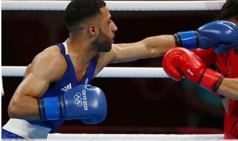 Британский боксер Яфай завоевал «золото» Олимпийских игр-2020 в весе до 52 кг