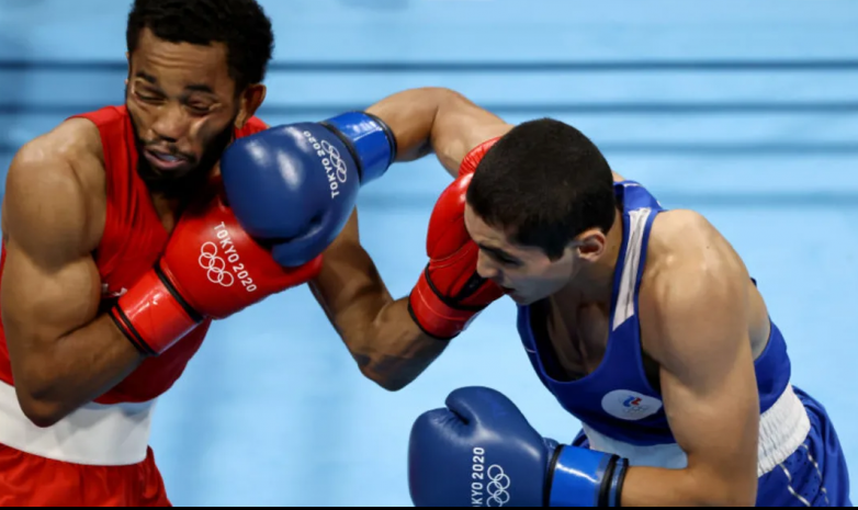 Российский боксер Альберт Батыргазиев выиграл «золото» Олимпийских игр-2020 в весе до 57 кг