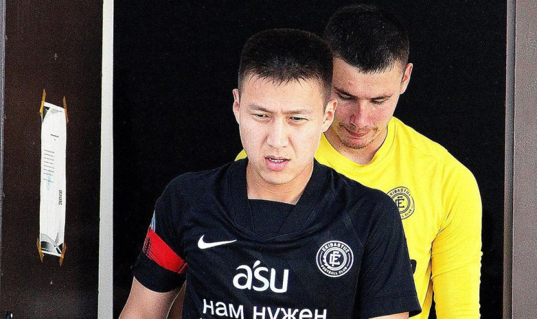 Игроки ФК «Экибастуз» ищут спонсоров через надписи на футболках
