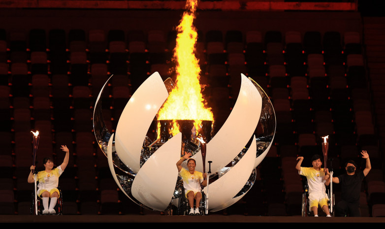 Фоторепортаж с церемонии открытия Паралимпийских игр в Токио