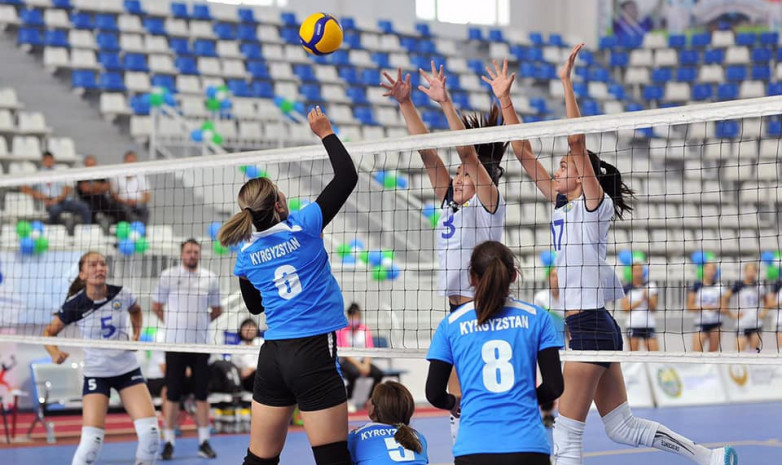 Чемпионат ЦА: Женская сборная Кыргызстана проиграла Узбекистану
