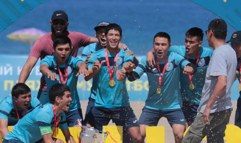 КГАФКиС - чемпион Кыргызстана по пляжному футболу