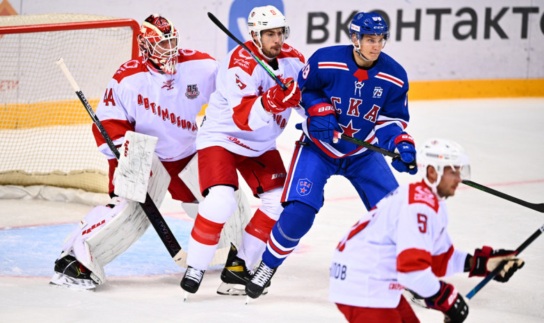 Игрок сборной Казахстана поучаствовал в победе над СКА на предсезонном турнире Sochi Hockey Open