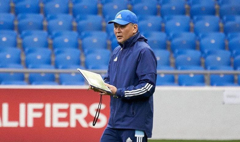 Главный тренер сборной Казахстана сможет присутствовать на матче против Украины 