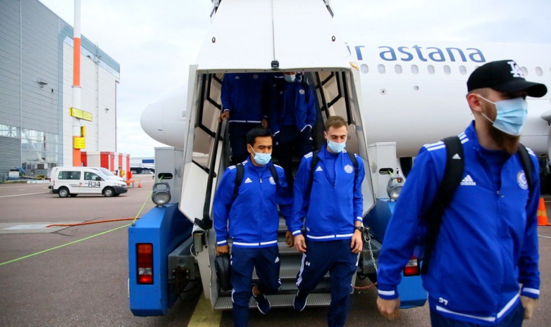 Видео. Национальная сборная Казахстана прибыла в Хельсинки  