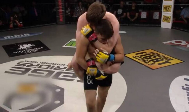 Видео боя UFC Вегас 36: Джек Шор vs Людвик Шолинян 