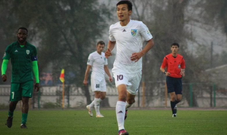 Нападающий сборной Казахстана вернулся на поле спустя почти год