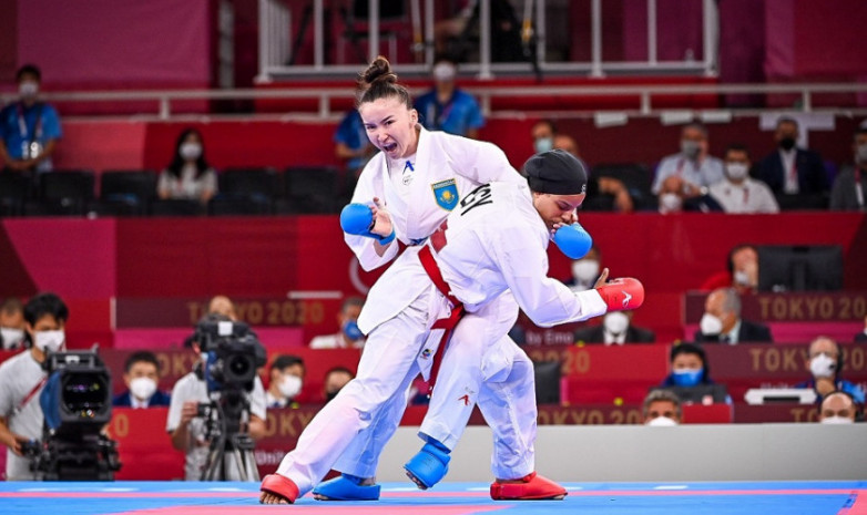 Казахстанские каратистки выиграли четыре медали на турнире в Москве