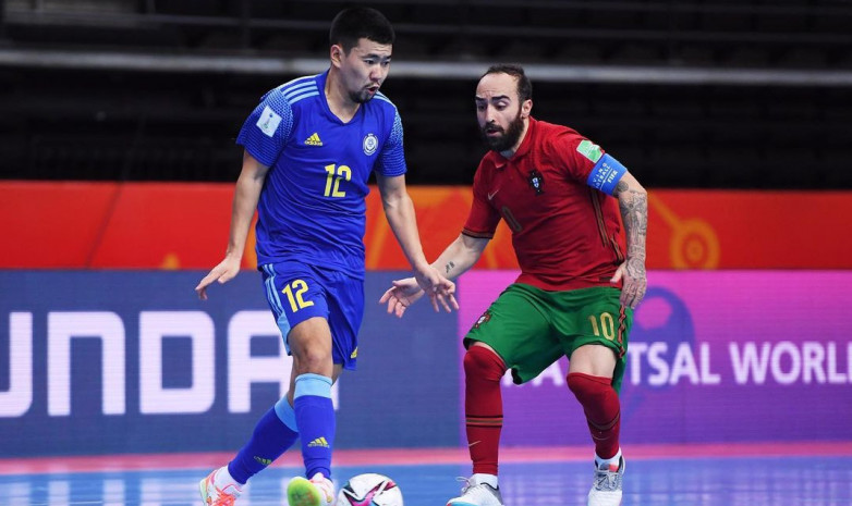 Фоторепортаж с матча Португалия — Казахстан 