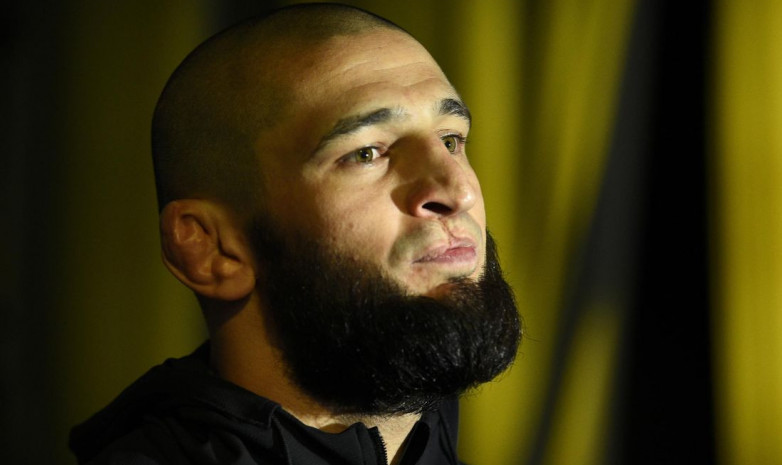 «Я взял его за шею и толкнул». Хамзат Чимаев поделился подробностями конфликта с бойцом UFC 