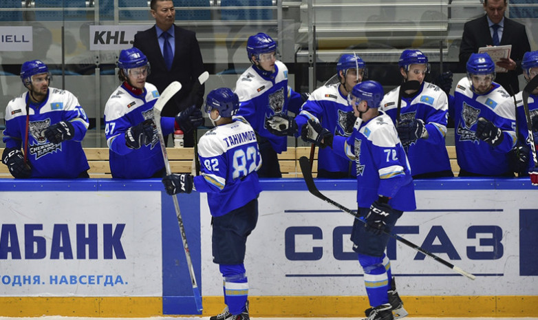 «Снежные Барсы» в овертайме вырвали победу у «Кулагера» в матче чемпионата Казахстана 