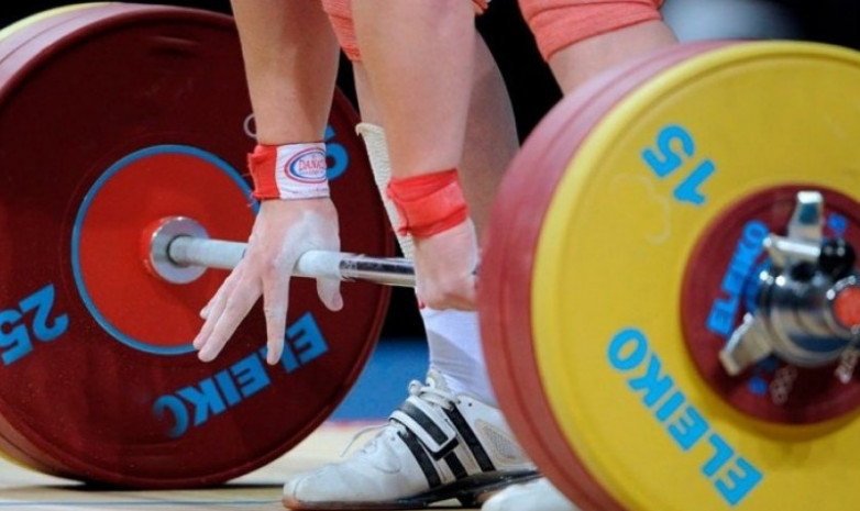 Казахстан завоевал вторую золотую медаль на юношеском чемпионате мира по тяжелой атлетике 