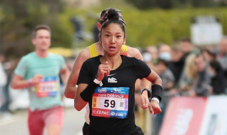 Казахстанская бегунья стала призером полумарафона в Марселе