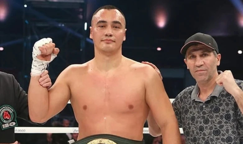 Казахстанский боксер совершил резкий скачок в рейтинге WBC