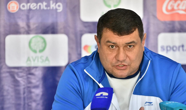 Сборная Таджикистана объявила имя главного тренера перед матчем с Казахстаном