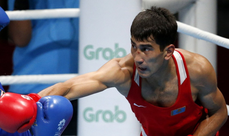 «Казаху не повезло». За рубежом признали поражение казахстанского боксера в четвертьфинале ЧМ-2021 судейской ошибкой