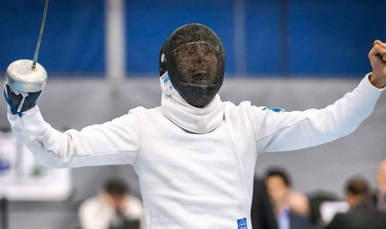 Эльмир Алимжанов стал чемпионом Казахстана по фехтованию на шпаге