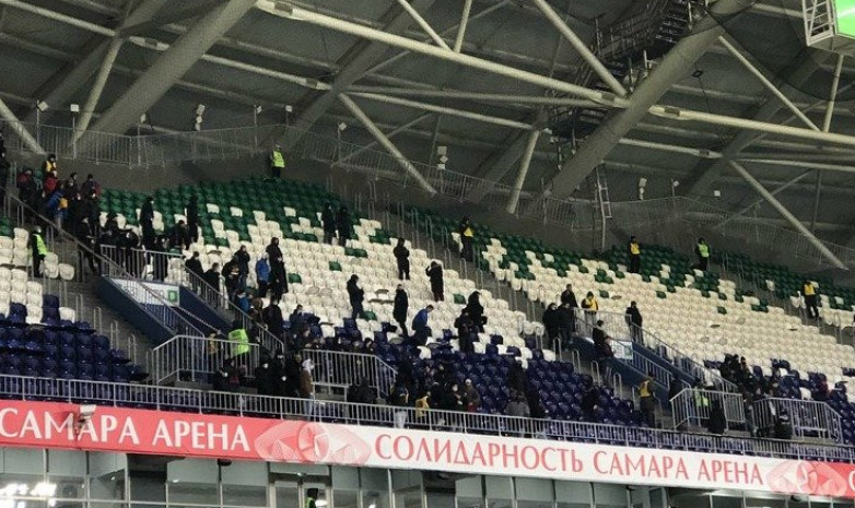Фанаты ЦСКА  покинули трибуны во время матча с «Крыльями Советов»

